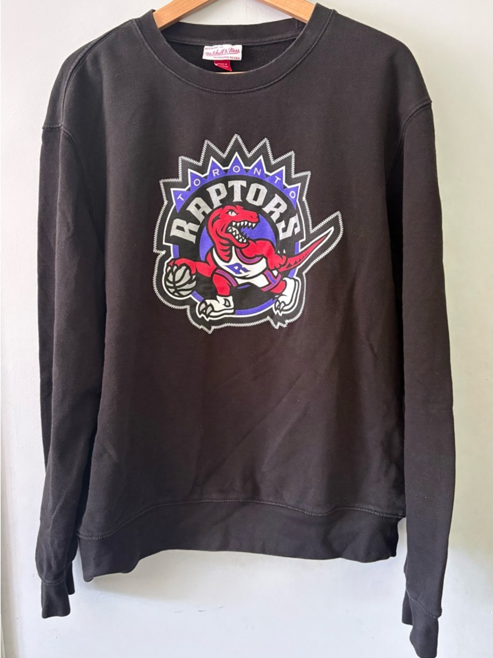 Mitchell & Ness NBA Toronto Raptors Sweatshirt